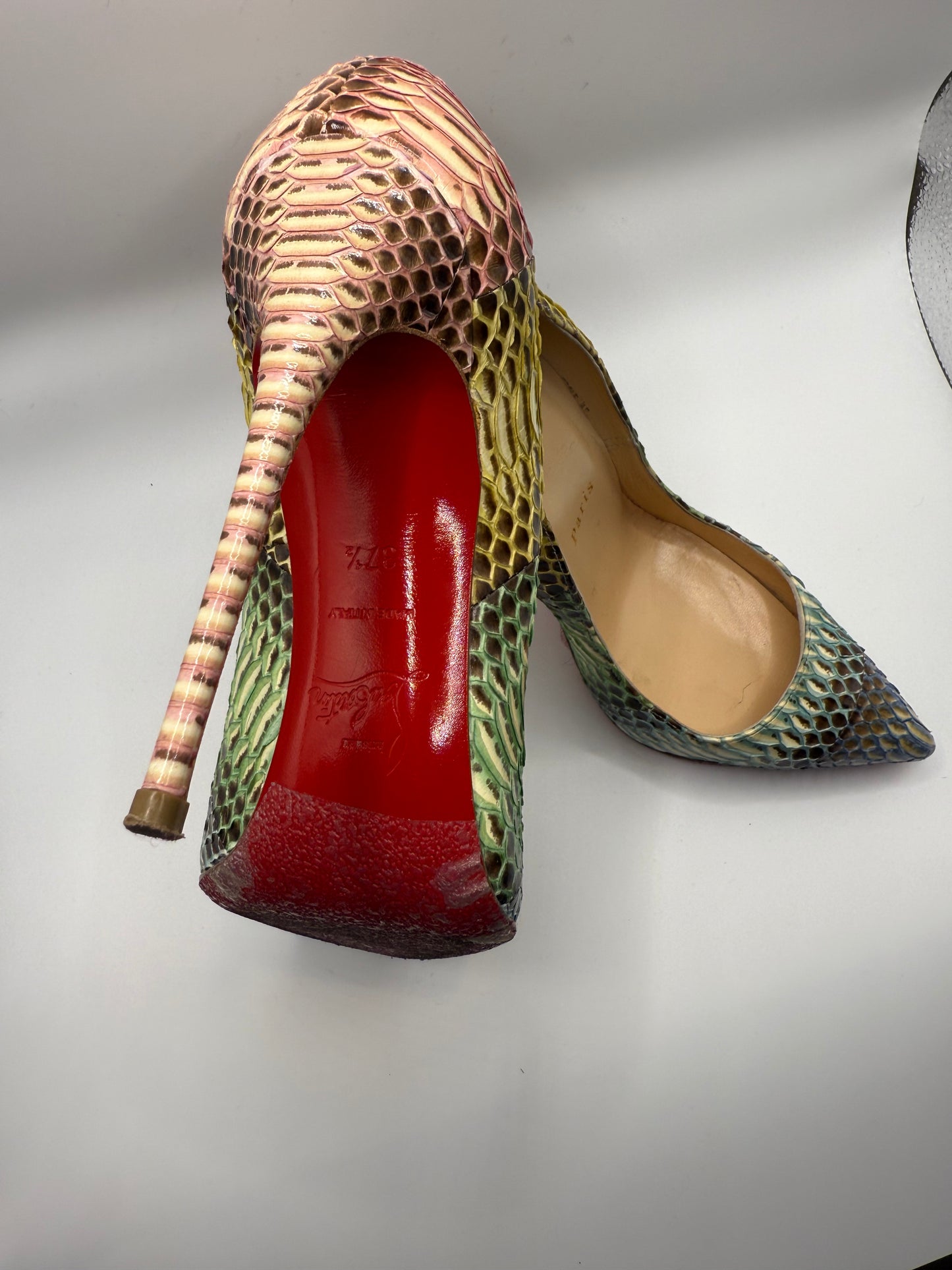 Christian Louboutin Pumps